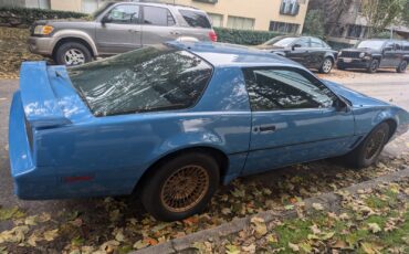 Pontiac-Firebird-1982-Coupe-4