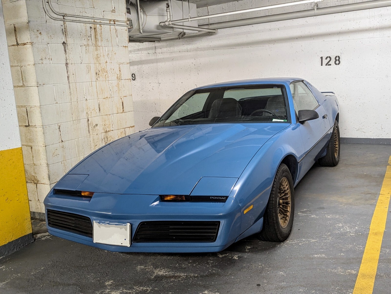 Pontiac-Firebird-1982-Coupe-9
