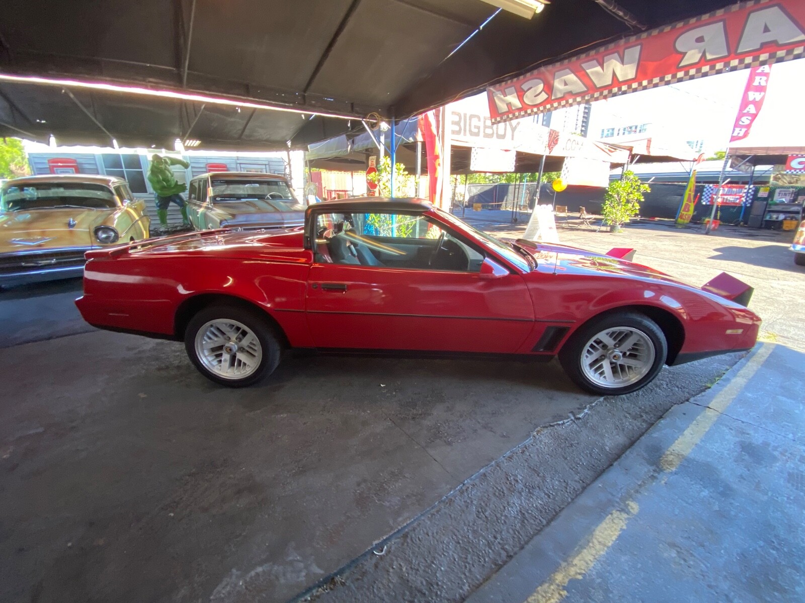 Pontiac-Firebird-1983-Coupe-12