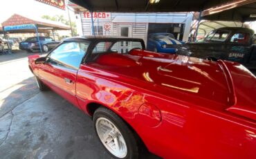 Pontiac-Firebird-1983-Coupe-18