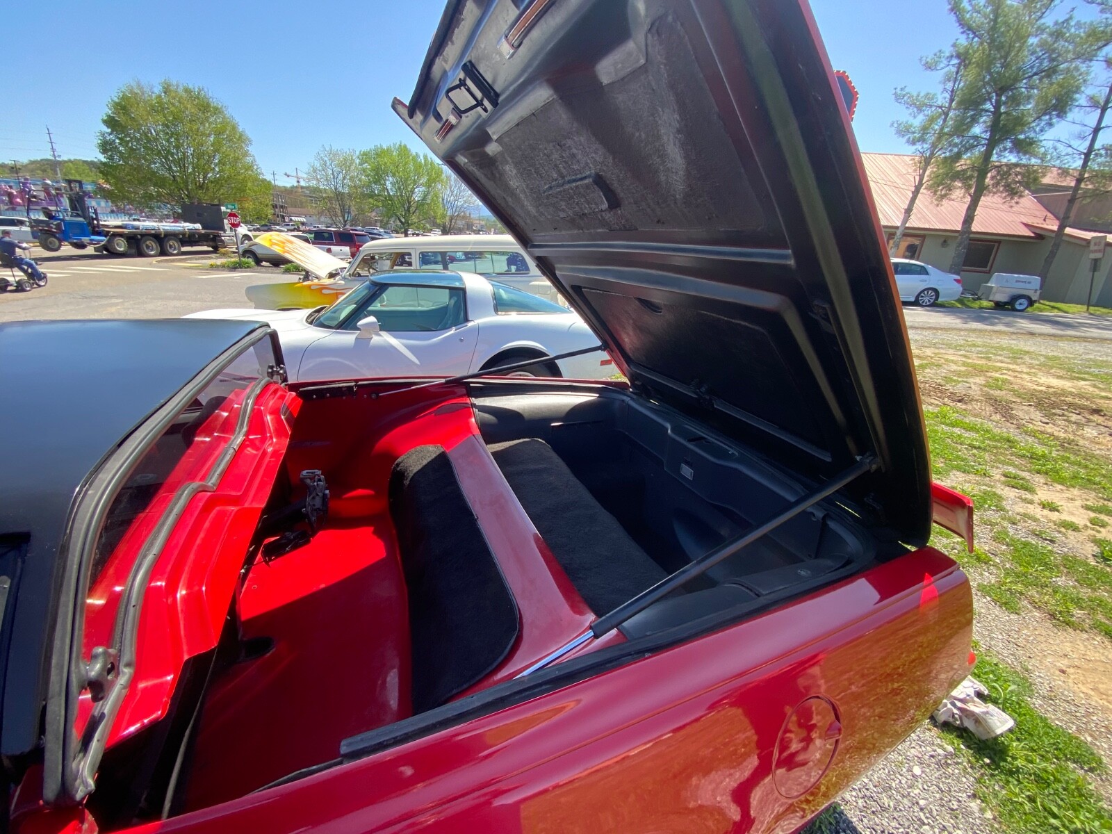 Pontiac-Firebird-1983-Coupe-24