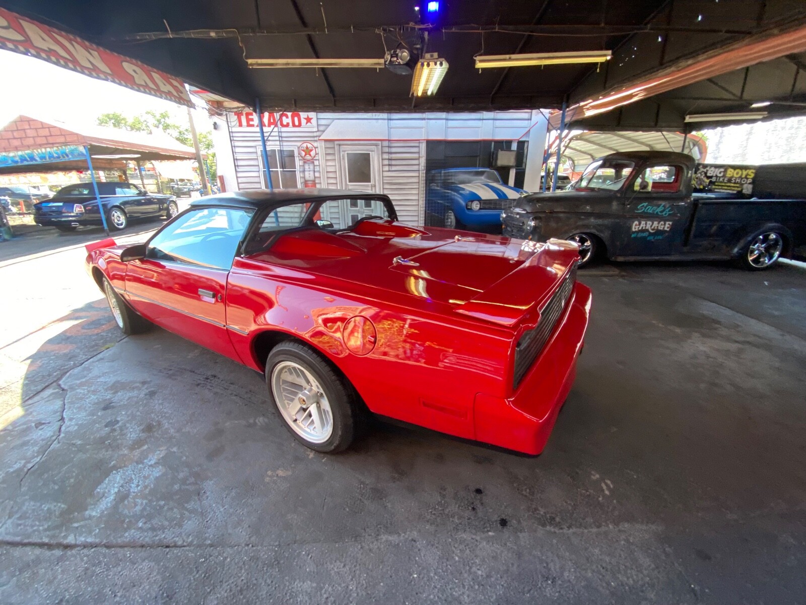 Pontiac-Firebird-1983-Coupe-9