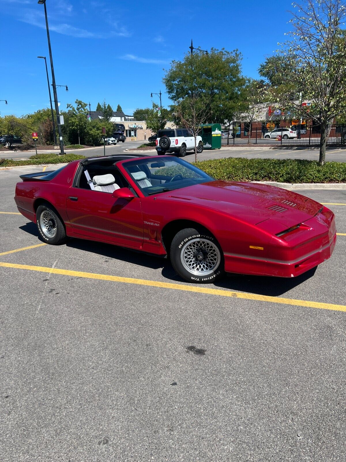 Pontiac-Firebird-1986-Coupe-4