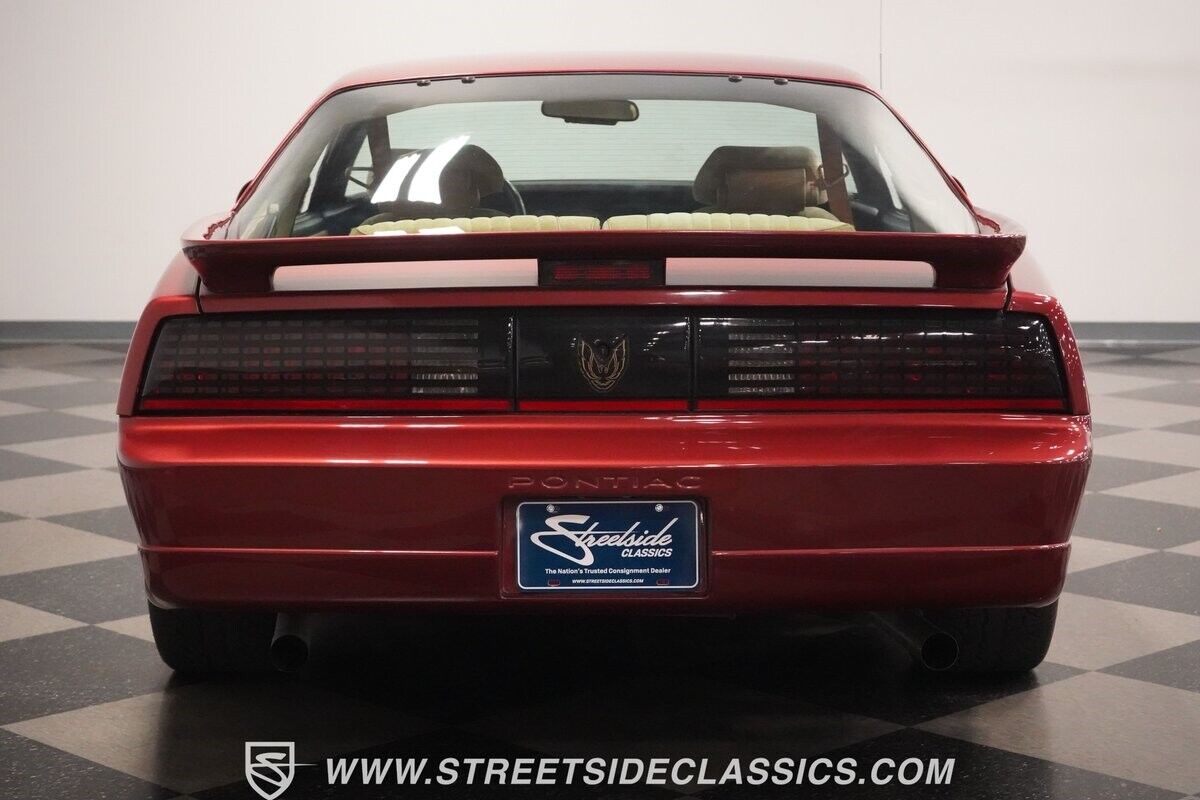 Pontiac-Firebird-1987-Hatchback-13