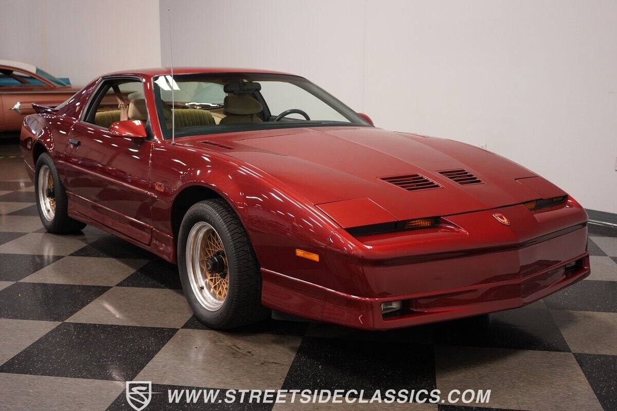 Pontiac-Firebird-1987-Hatchback-20