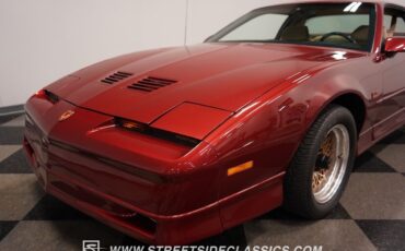 Pontiac-Firebird-1987-Hatchback-23