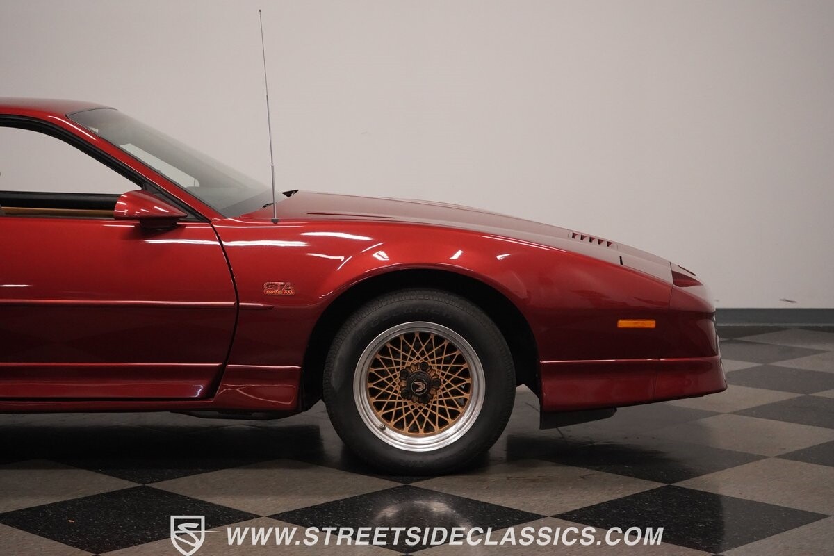 Pontiac-Firebird-1987-Hatchback-33