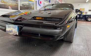 Pontiac-Firebird-1989-Hatchback-11