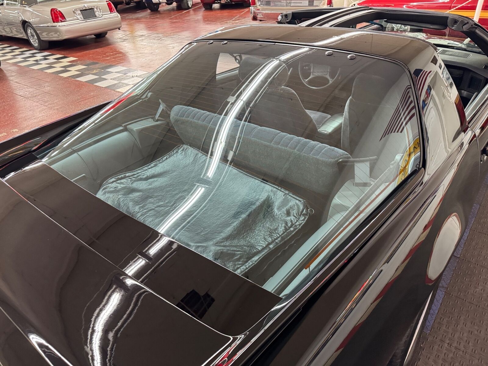 Pontiac-Firebird-1989-Hatchback-20
