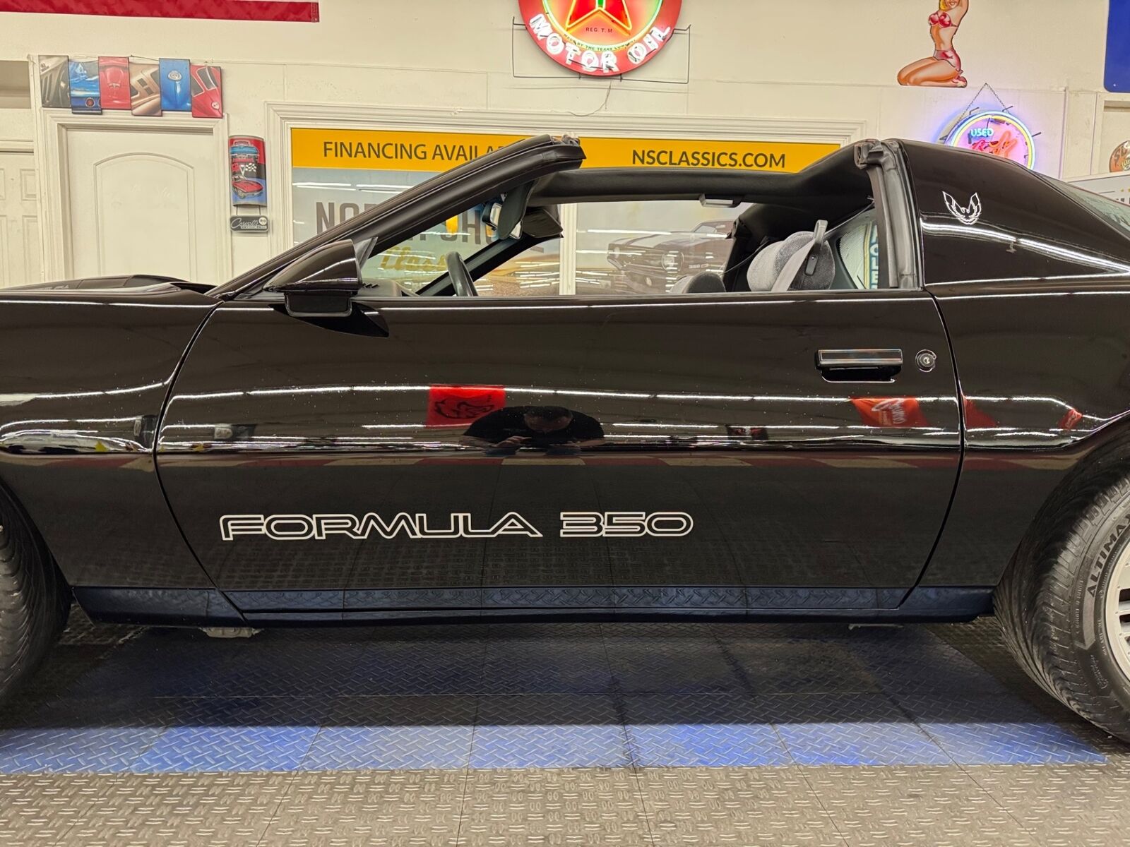 Pontiac-Firebird-1989-Hatchback-23
