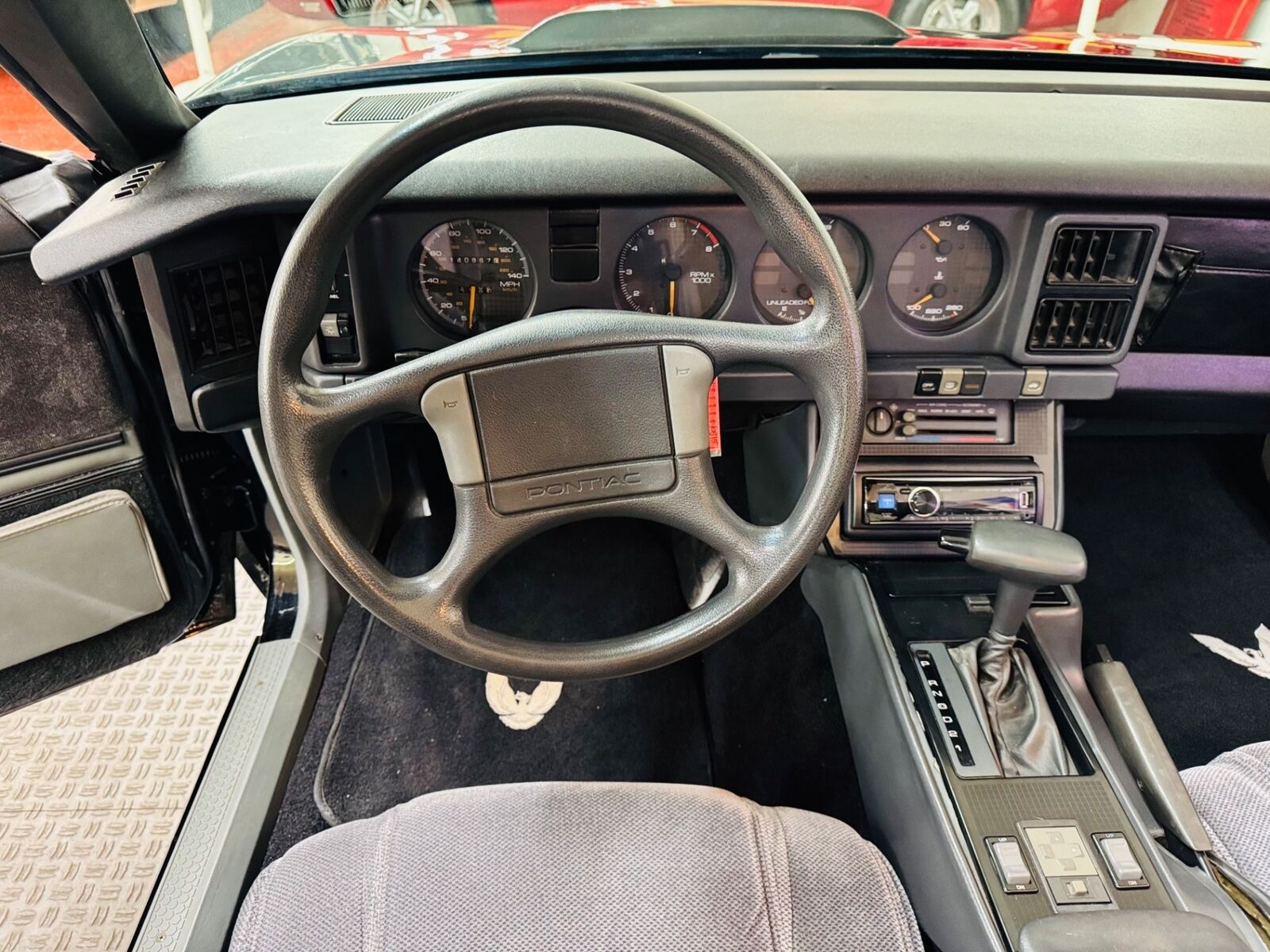 Pontiac-Firebird-1989-Hatchback-35