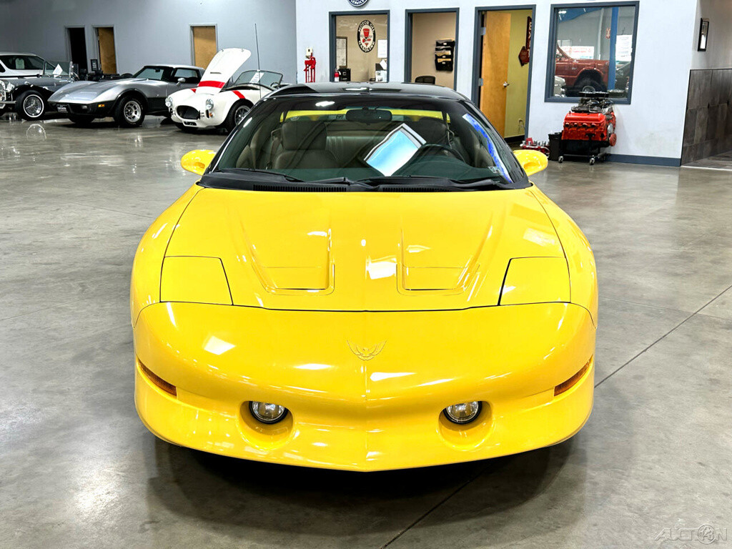 Pontiac-Firebird-1994-Hatchback-11