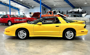 Pontiac-Firebird-1994-Hatchback-13