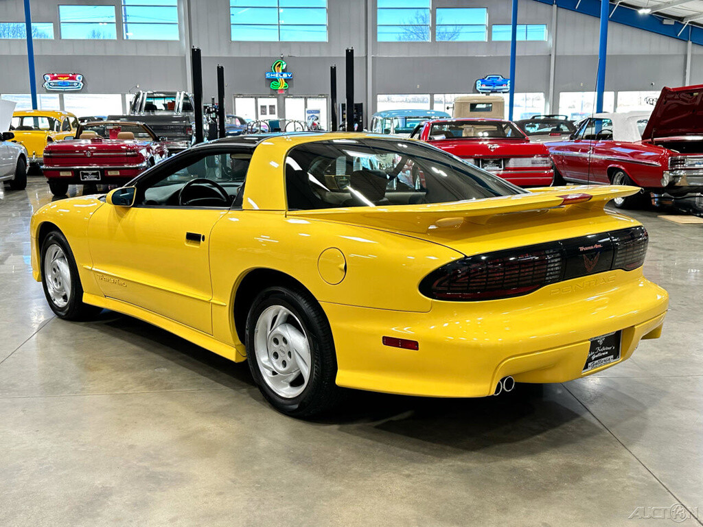 Pontiac-Firebird-1994-Hatchback-14