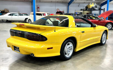 Pontiac-Firebird-1994-Hatchback-16