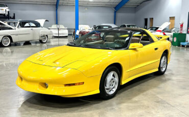 Pontiac-Firebird-1994-Hatchback-2