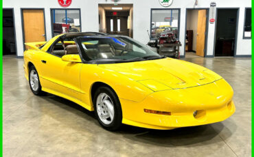 Pontiac-Firebird-1994-Hatchback