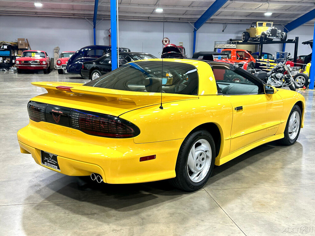 Pontiac-Firebird-1994-Hatchback-6