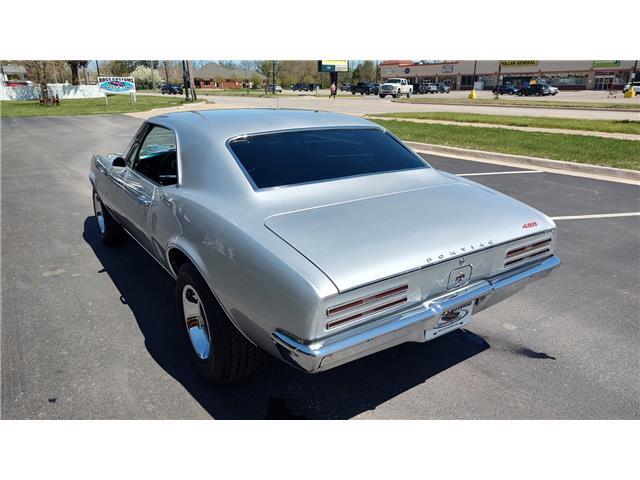Pontiac-Firebird-40-1967-2-door-coupe-12