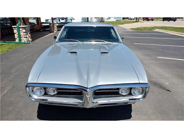Pontiac-Firebird-40-1967-2-door-coupe-29