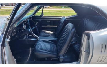 Pontiac-Firebird-40-1967-2-door-coupe-37