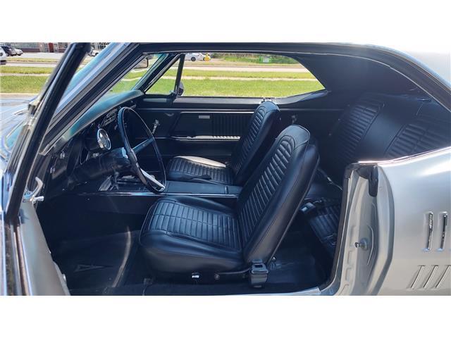 Pontiac-Firebird-40-1967-2-door-coupe-37