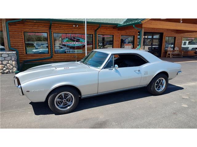 Pontiac-Firebird-40-1967-2-door-coupe-5