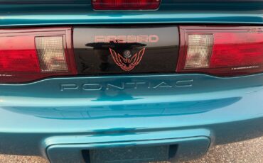 Pontiac-Firebird-Convertible-1995-Convertible-33