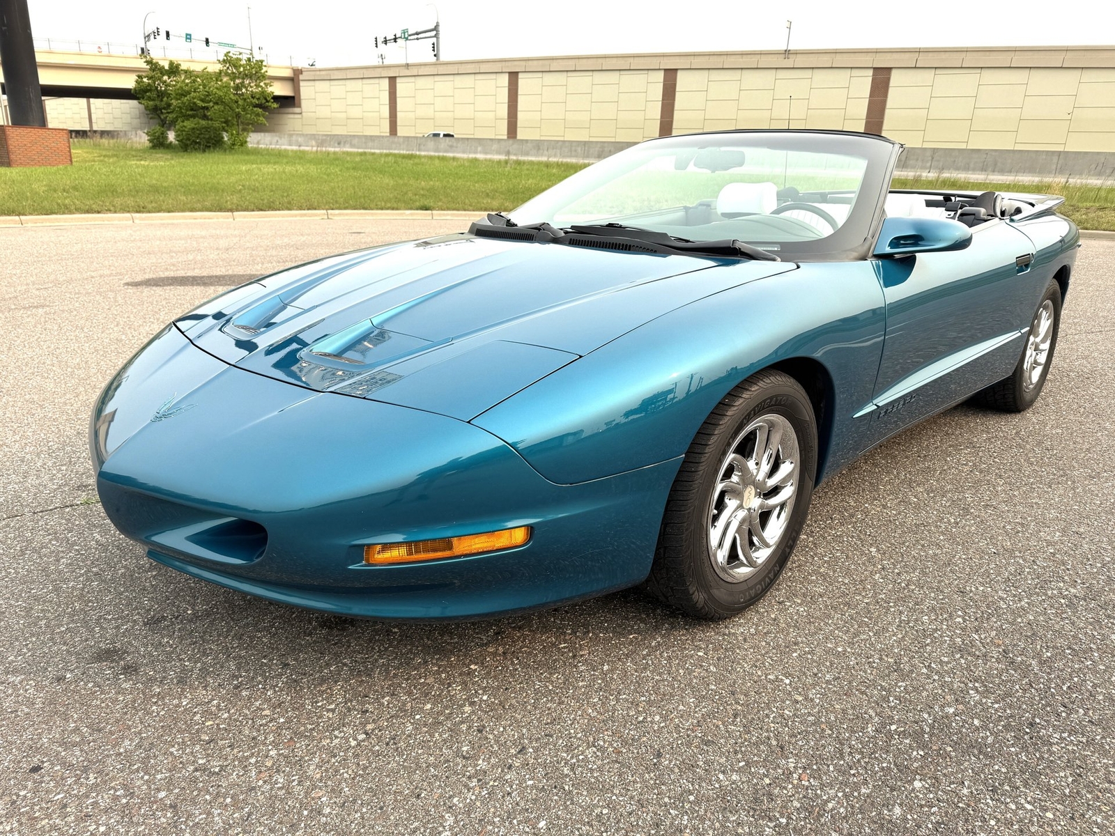 Pontiac-Firebird-Convertible-1995-Convertible-7