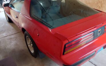 Pontiac-Firebird-formula-1989-red-2