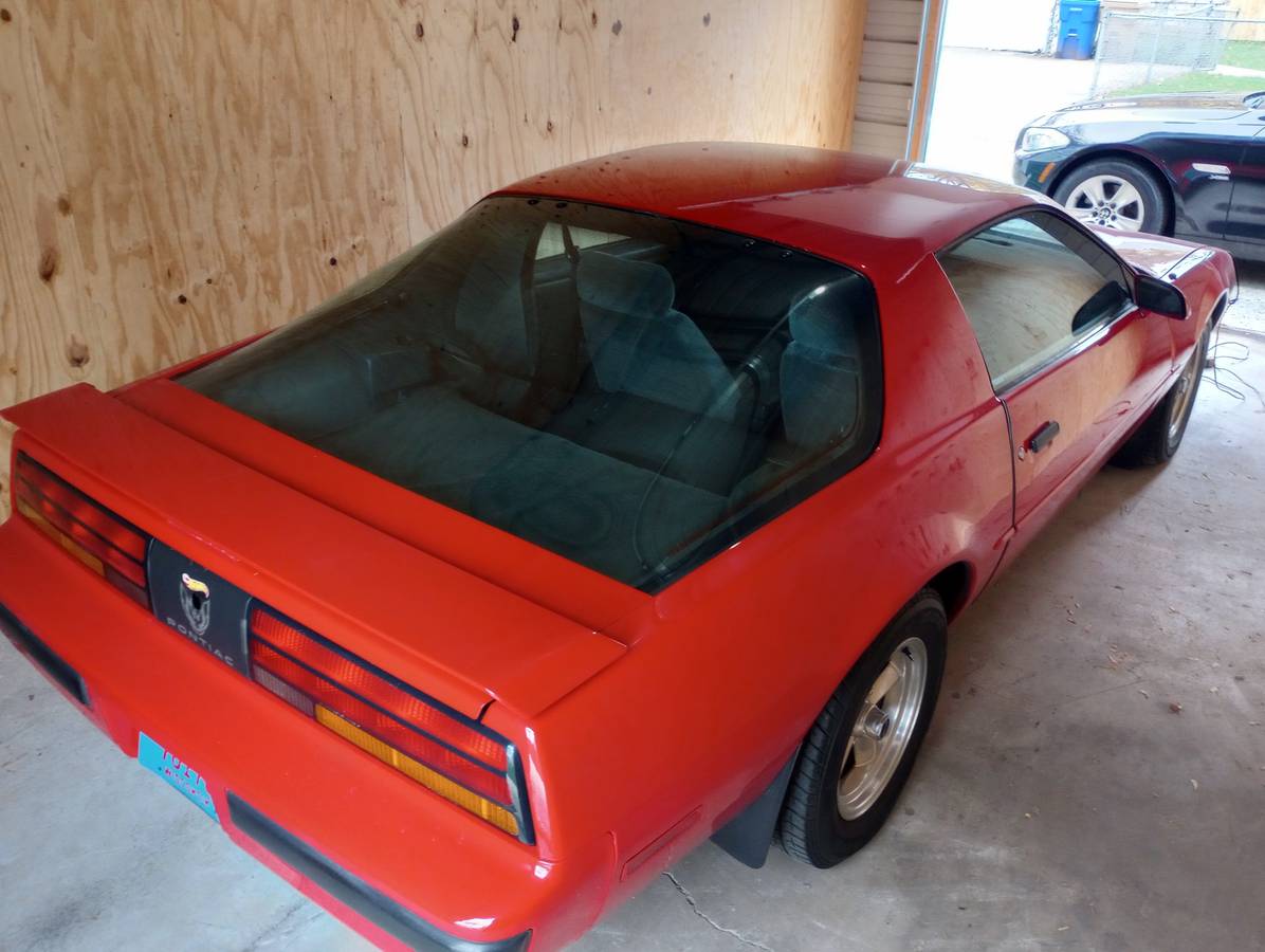 Pontiac-Firebird-formula-1989-red-4
