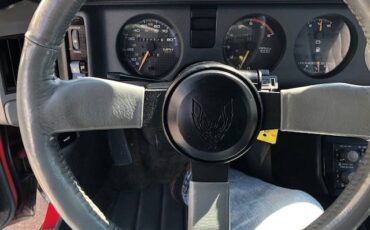 Pontiac-Firebird-se-1986-red-17