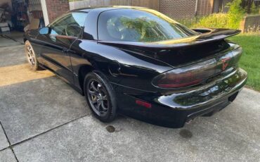 Pontiac-Firebird-trans-am-1993-black-10