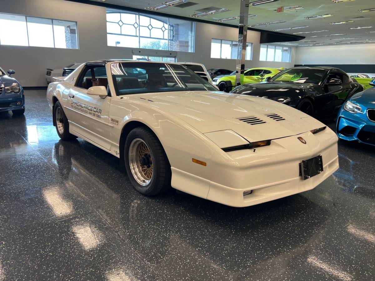 Pontiac-Firebird-trans-am-gta-1989-1