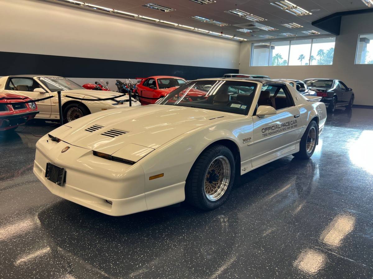Pontiac-Firebird-trans-am-gta-1989-19