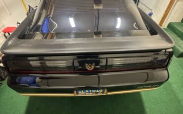Pontiac-Firebird-transam-1985-black-2