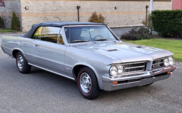 Pontiac-GTO-1964-Convertible-1