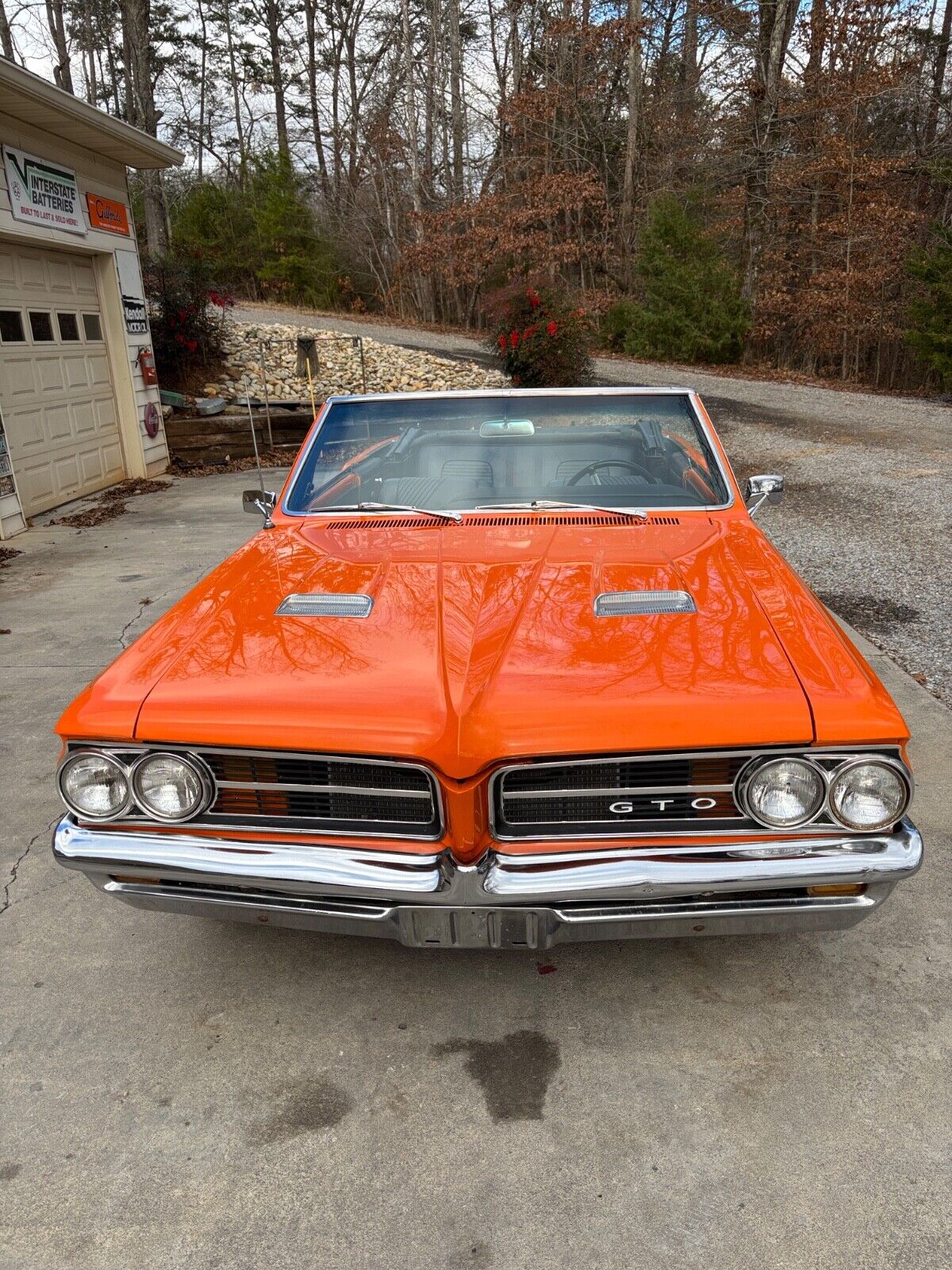 Pontiac-GTO-1964-Convertible-2