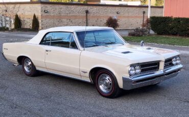 Pontiac-GTO-1964-Convertible