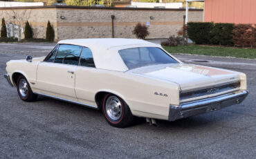 Pontiac-GTO-1964-Convertible-4