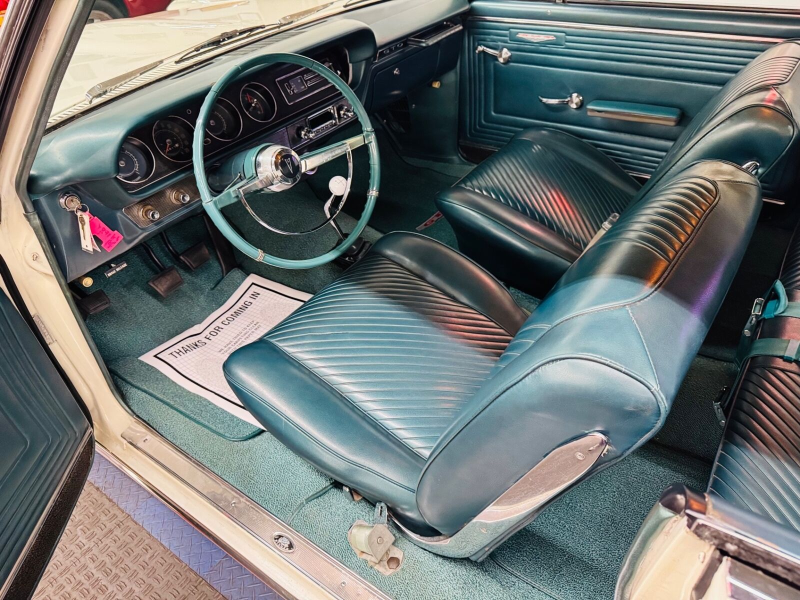 Pontiac-GTO-1965-15