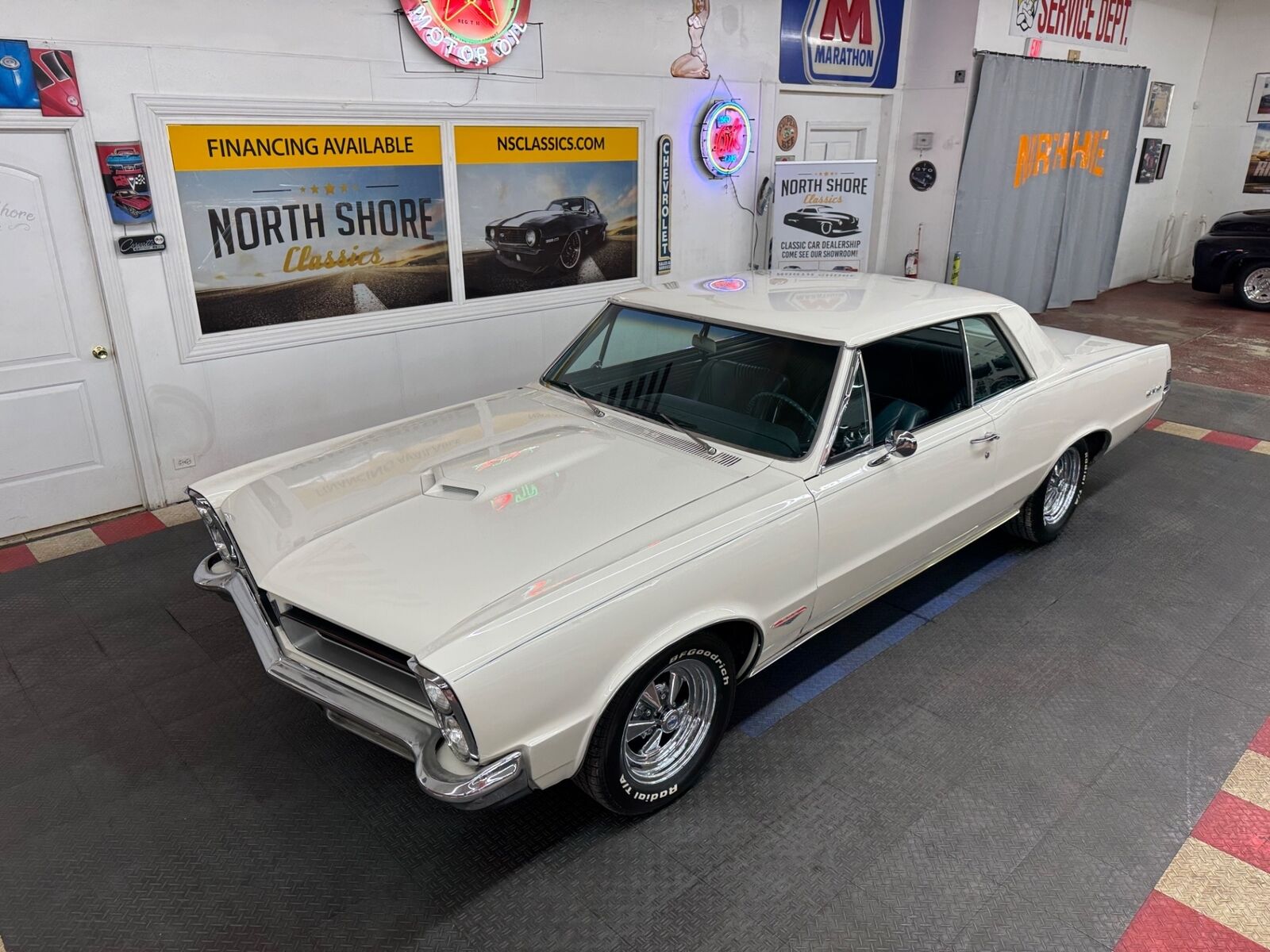 Pontiac-GTO-1965-19