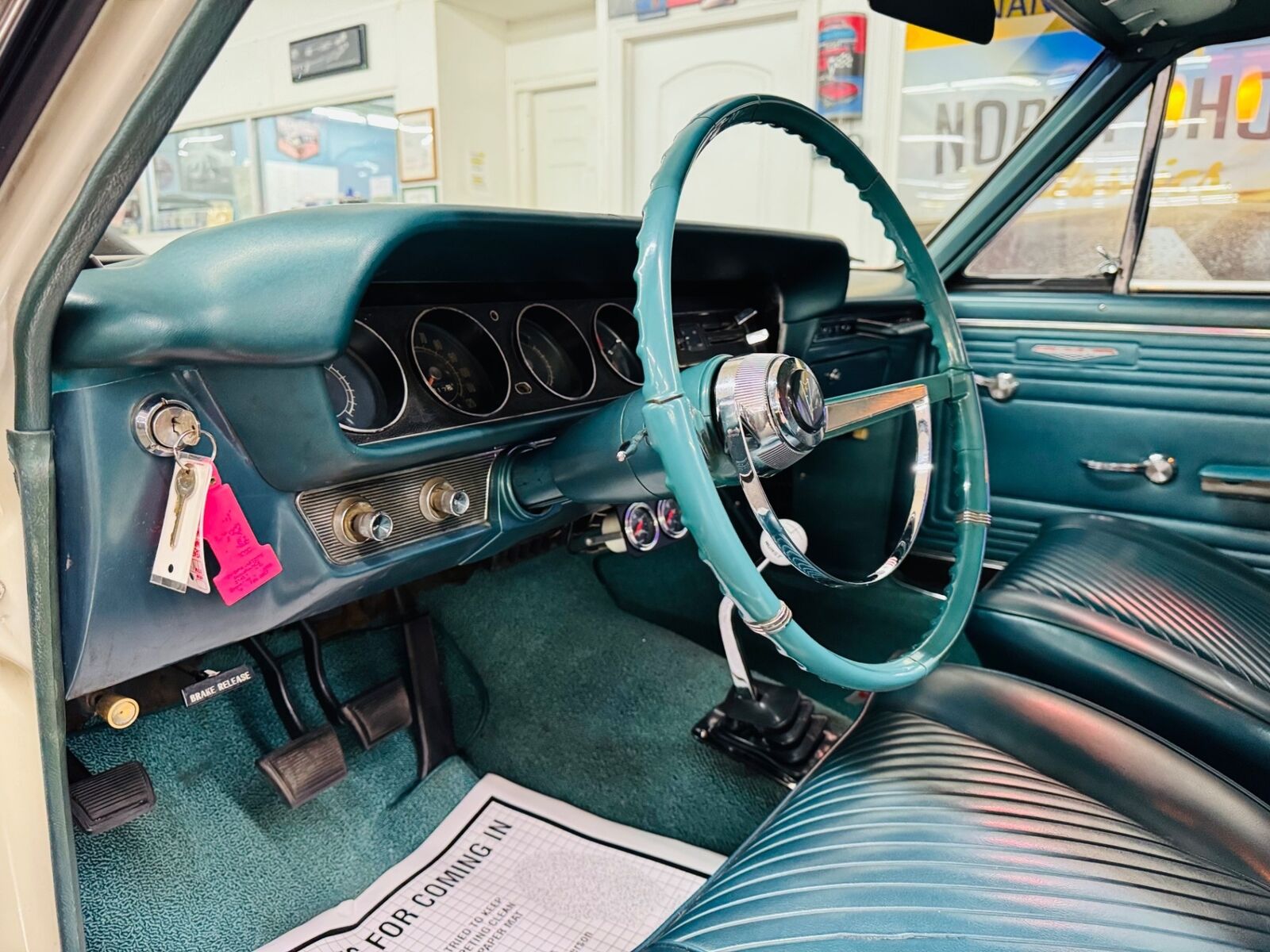 Pontiac-GTO-1965-35