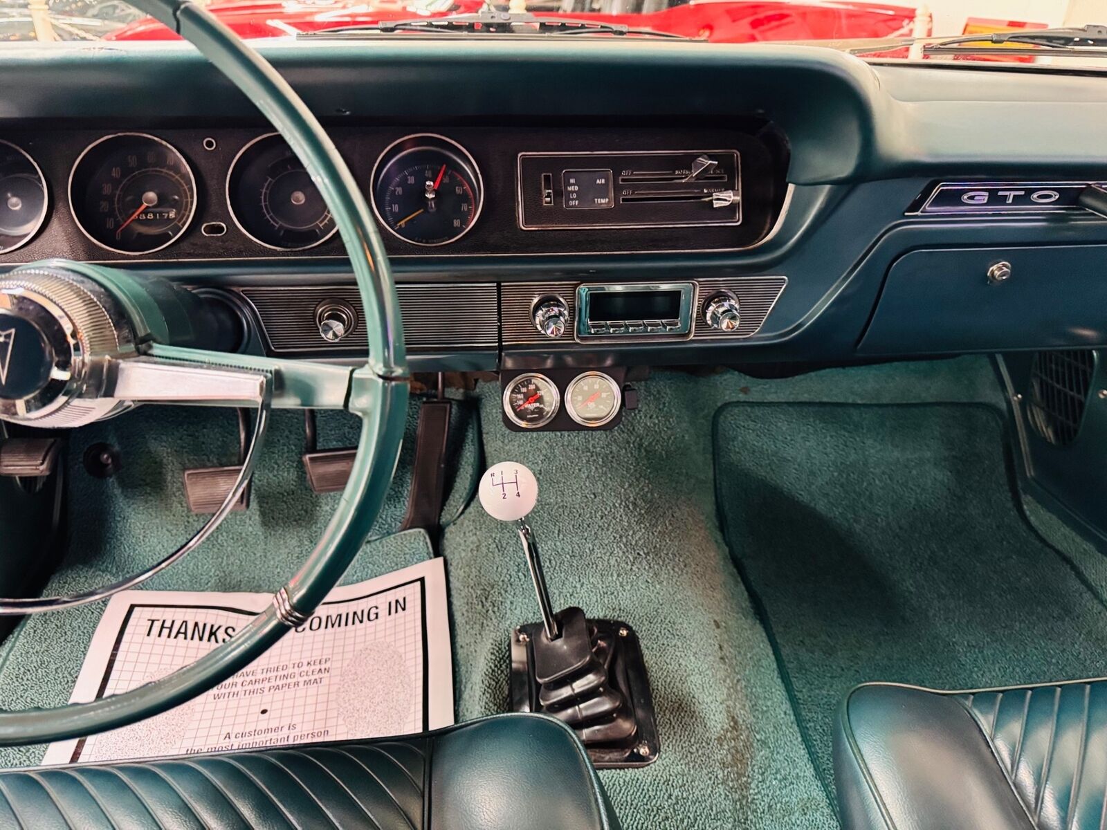 Pontiac-GTO-1965-36