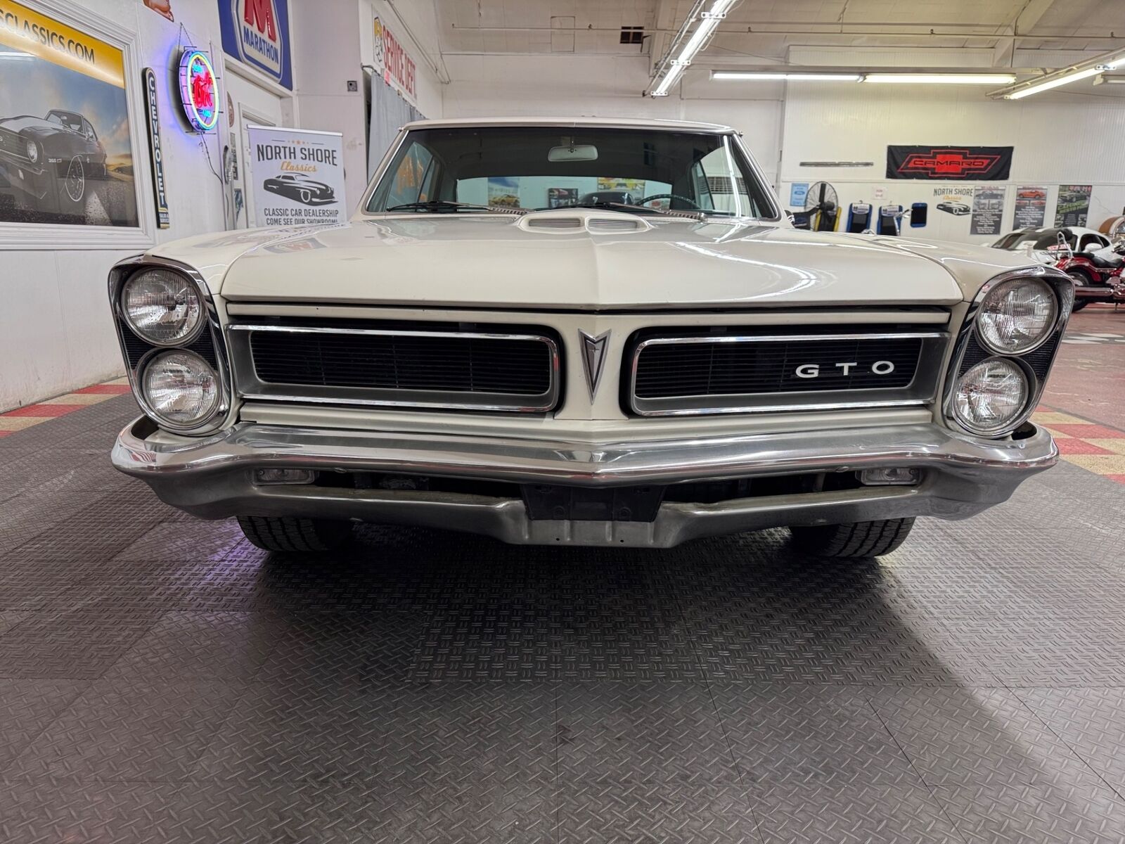 Pontiac-GTO-1965-6