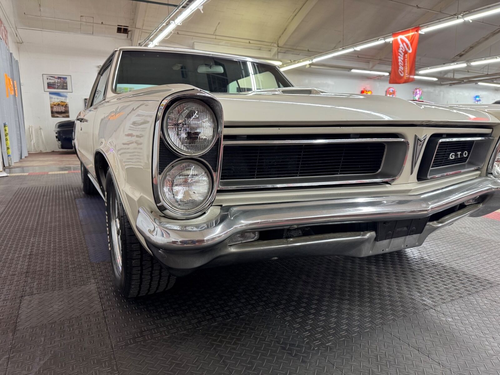 Pontiac-GTO-1965-7