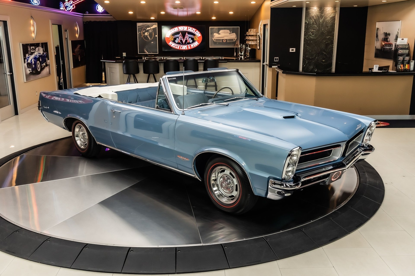 Pontiac-GTO-1965-Convertible-11