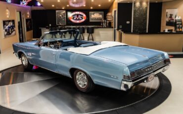 Pontiac-GTO-1965-Convertible-18