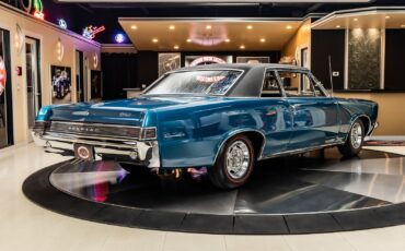 Pontiac-GTO-1965-Coupe-12