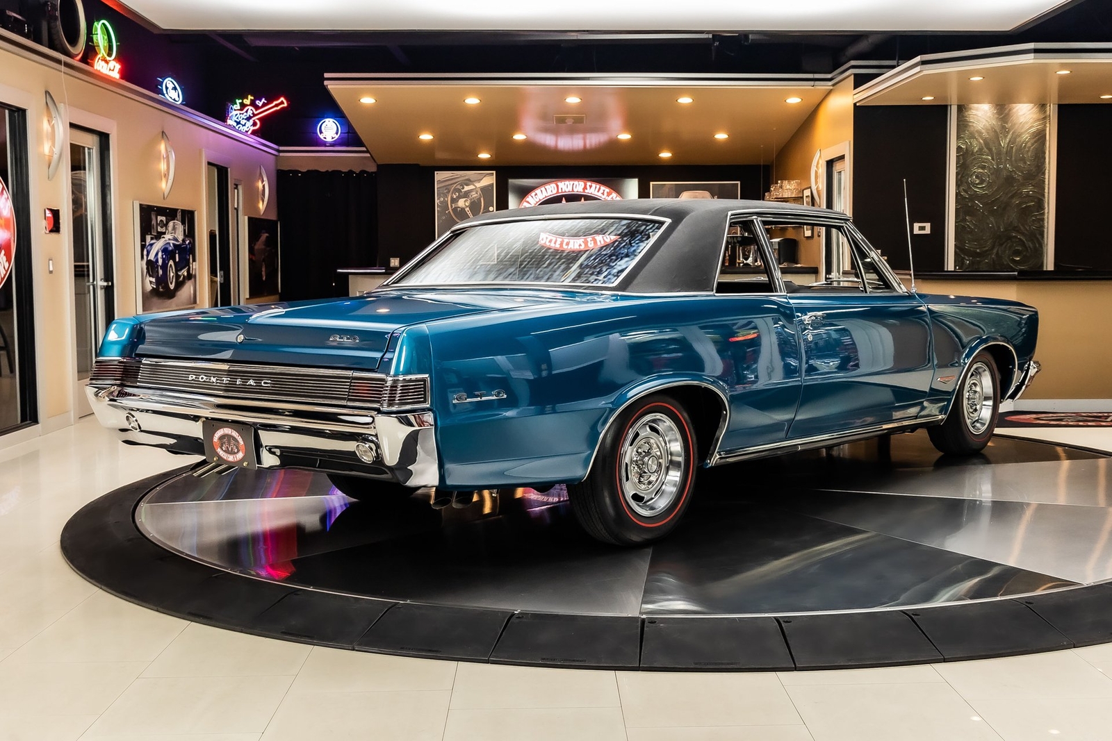 Pontiac-GTO-1965-Coupe-12